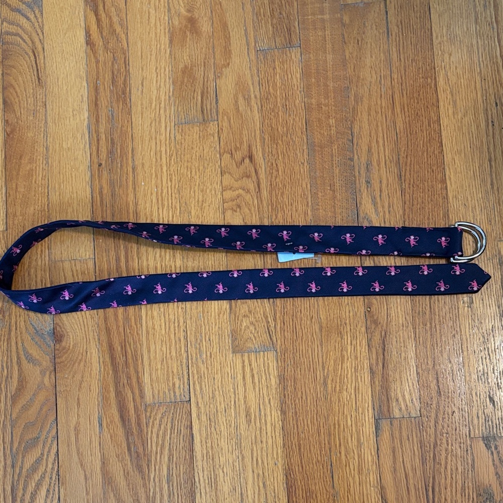 Lilly Pulitzer Navy and Pink Belt